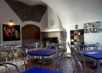 20190704_161145.jpg - Commercial Premises Via dei Canali 27, Salerno - photo 4