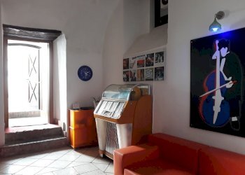 20190704_161307.jpg - Commercial Premises Via dei Canali 27, Salerno - photo 1