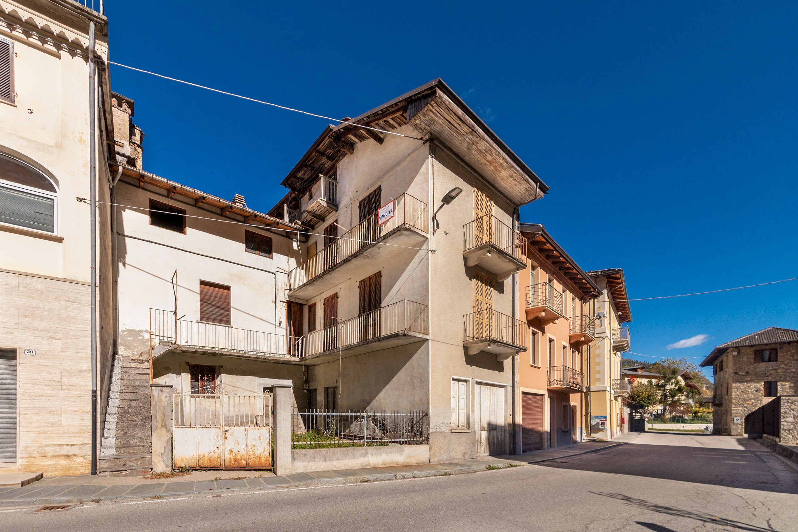 Portion of a house Prazzo Superiore, Snc, Prazzo - photo 1