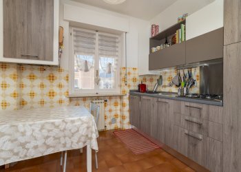 Cucina - Quadrilocale Via Della Repubblica, 4, Dronero - foto 3