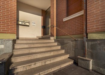 Ingresso condominio - Quadrilocale Via Della Repubblica, 4, Dronero - foto 26