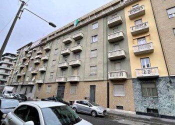 Three-room apartment Via Caluso, Torino (neighborhood Madonna Campagna) - photo 1