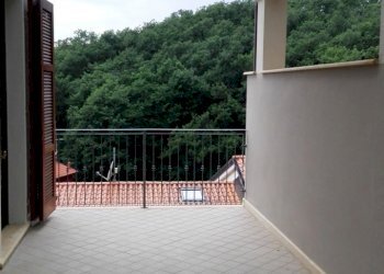 35.jpg - Casa indipendente Castelnuovo Magra - foto 2