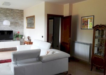 12.jpg - Casa indipendente Castelnuovo Magra - foto 5