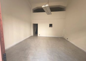 Negozio via  jaci, Messina - foto 4