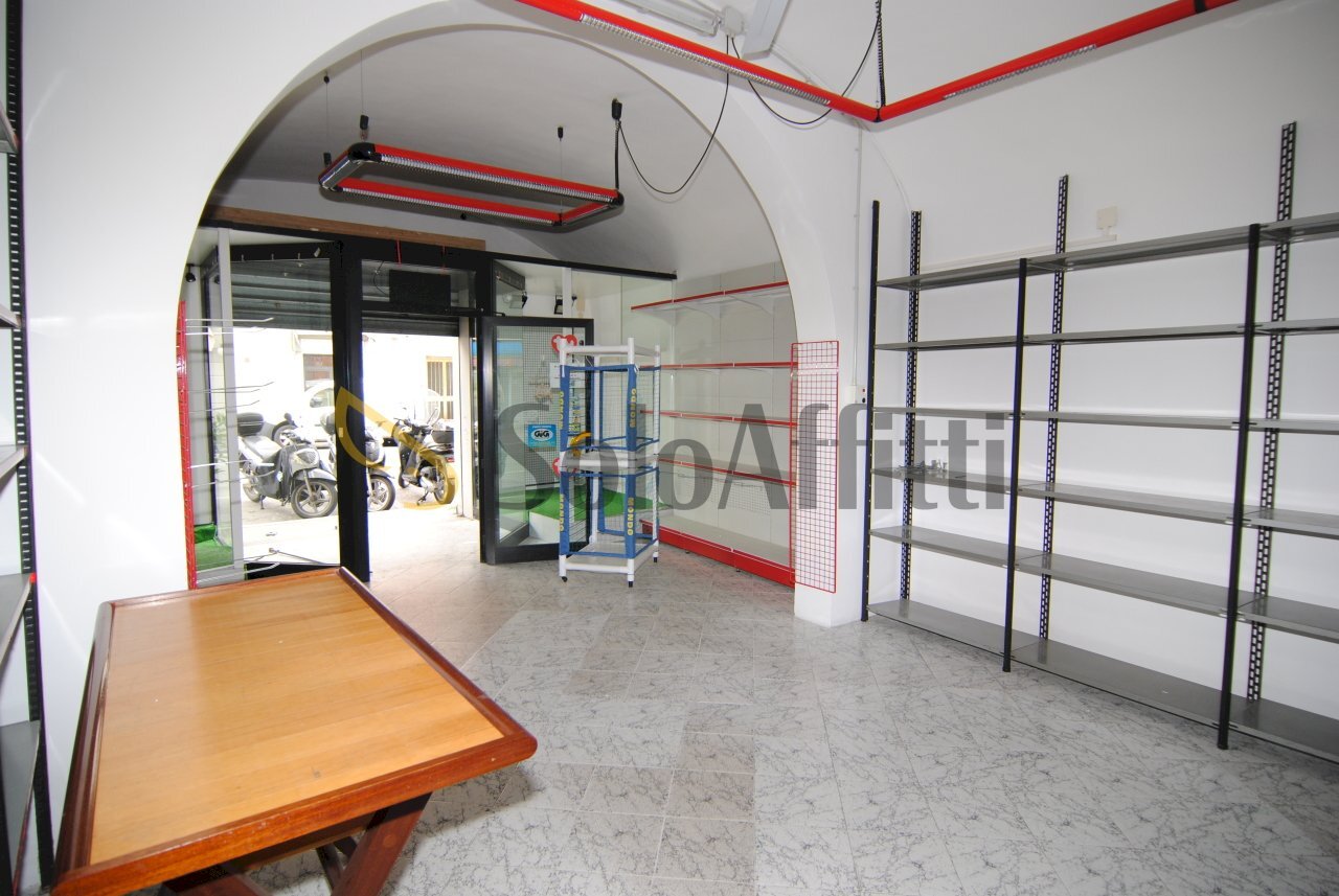 PRIMO VANO - Commercial Premises Livorno - photo 3