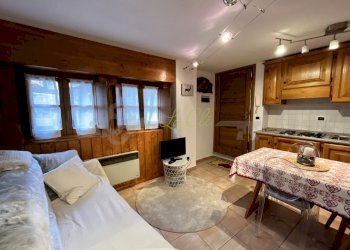 AFFITTO COURMAYEUR - SOGGIORNO, ANGOLO COTTURA E Z - Bilocale Courmayeur - foto 2