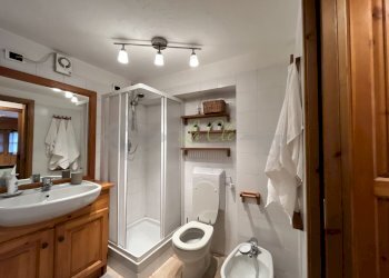 AFFITTO COURMAYEUR - BAGNO CON BOX DOCCIA - Bilocale Courmayeur - foto 11