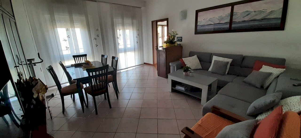 20220409_103815.jpg - Villa Cadelbosco di Sopra - foto 2