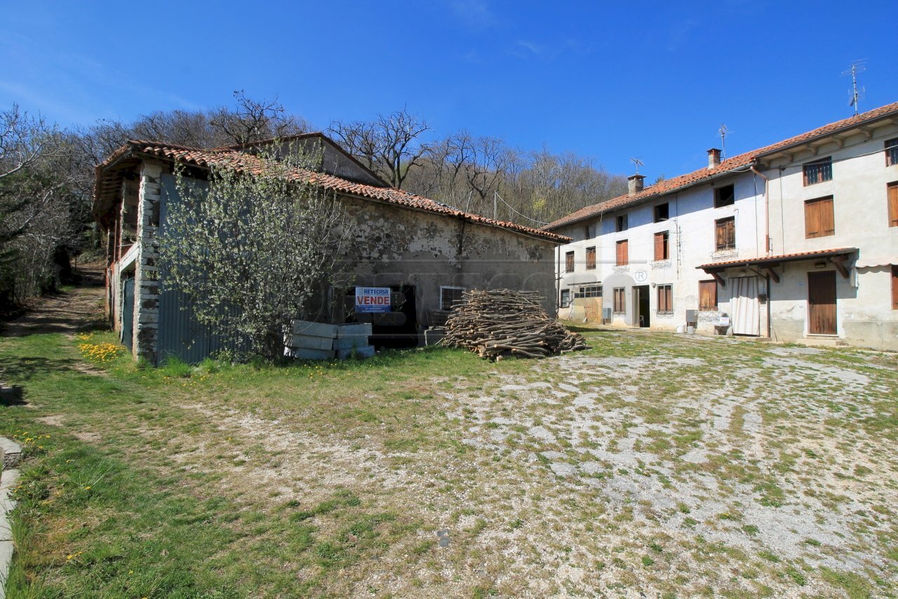 esterni - Rustico Via Castellaro 6, Nogarole Vicentino - foto 2