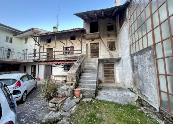 ESTERNI - Villa VICOLO BASSETTI 4, Torreano - foto 1