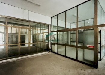 Vista uffici - Locale Commerciale Viale Biagio Accolti Gil 22, Bari - foto 25