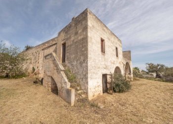 P1322327.jpg - Casale Ostuni - foto 2