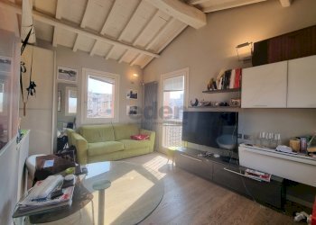 zona giorno - One-room apartment Via Sgarzeria 10, Modena (neighborhood Circoscrizione 1) - photo 1
