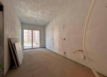 Stanza non arredata - Quadrilocale via Nino Berrini, Cuneo (zona Donatello) - foto 16