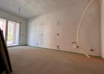 Stanza non arredata - Quadrilocale via Nino Berrini, Cuneo (zona Donatello) - foto 24