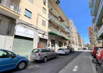 Locale Commerciale PIAZZA ADDA, Siracusa - foto 8