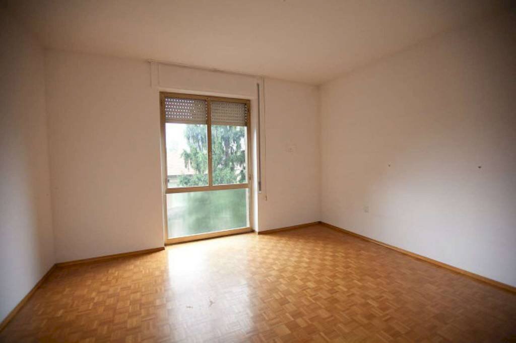 cameretta - Appartamento via Marsala, 14, Gallarate - foto 3