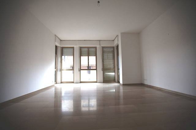 Apartment via Marsala, 14, Gallarate - photo 1