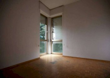 camera daletto - Appartamento via Marsala, 14, Gallarate - foto 14