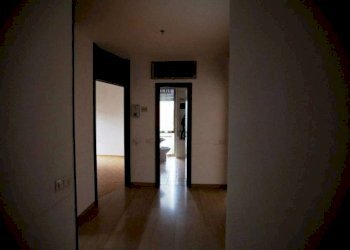 ingresso - Appartamento via Marsala, 14, Gallarate - foto 15