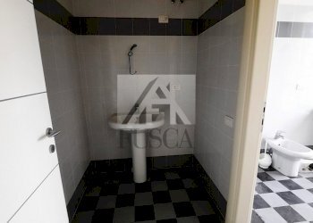 ufficio-direzionale-lucca affitto_12.jpg - Ufficio Via per Corte Ceccotti, Lucca - foto 4