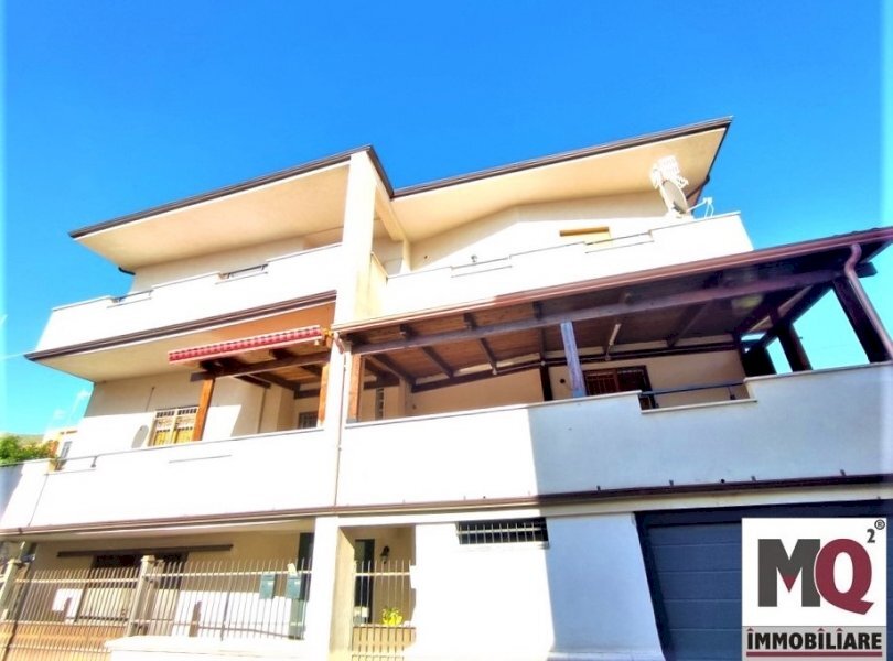 Appartamento Mondragone - foto 1