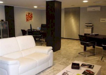 Negozio via al Porto, Sanremo - foto 6