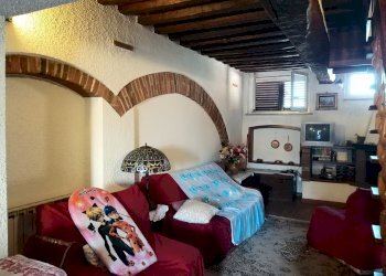 03.jpg - Portion of a house Via Castiglionese 51, Castiglione del Lago - photo 3