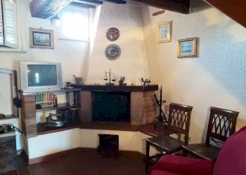 05.jpg - Portion of a house Via Castiglionese 51, Castiglione del Lago - photo 5