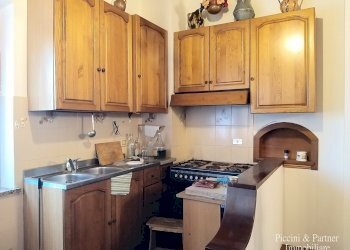 11.jpg - Portion of a house Via Castiglionese 51, Castiglione del Lago - photo 11