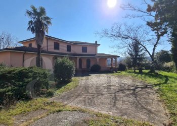 Villa Unifamiliare Via Porrino, Monte San Giovanni Campano - foto 3