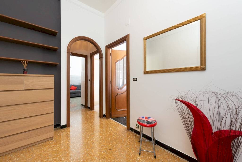 Ingresso - Appartamento via Marabotto 68, Genova (zona Sampierdarena) - foto 1