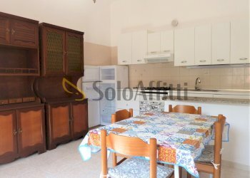 Soggiorno e angolo cottura - Bilocale Via delle Ginestre 45, Sanremo - foto 1