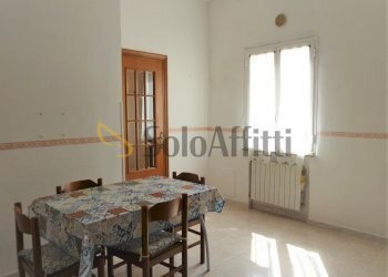 Soggiorno e angolo cottura - Bilocale Via delle Ginestre 45, Sanremo - foto 4
