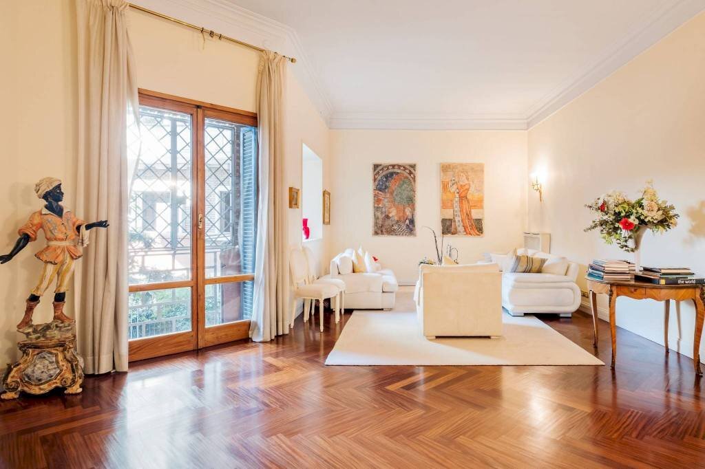 soggiorno - Apartment via Panama, 8, Roma - photo 2