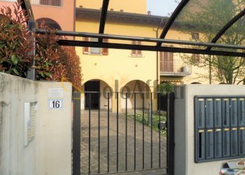 1.JPG - Appartamento Via Garibaldi Giuseppe, Fino Mornasco - foto 2