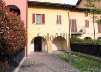 2.JPG - Appartamento Via Garibaldi Giuseppe, Fino Mornasco - foto 3