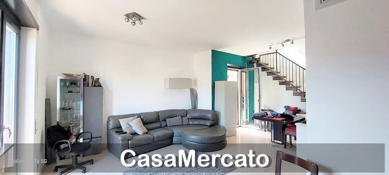 b2.jpg - Four-room apartment Via IV Novembre, Rocca di Papa - photo 2