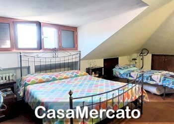 c5.jpg - Quadrilocale Via IV Novembre, Rocca di Papa - foto 14