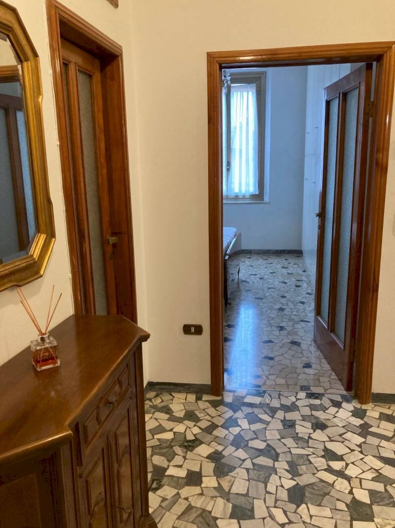 Ingresso - Four-room apartment via Massimo d'Azeglio, Bologna (neighborhood Costa Saragozza) - photo 1