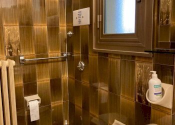 bagno - Quadrilocale via Massimo d'Azeglio, Bologna (zona Costa Saragozza) - foto 12