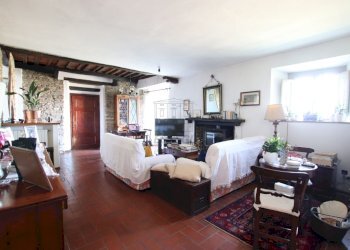 vendesi villa colline sud lucca vista panoramicaIM - Casale Via del Borgo 55, Lucca - foto 11