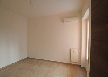Two-room apartment Genova (neighborhood Castelletto) - photo 5