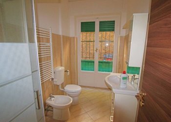 Two-room apartment Genova (neighborhood Castelletto) - photo 8