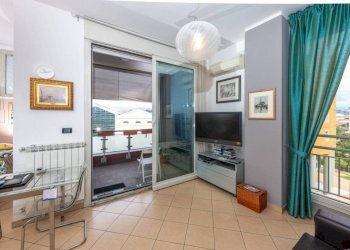 Terrazzo - Appartamento via Fiumara, 6, Genova (zona Sampierdarena) - foto 17