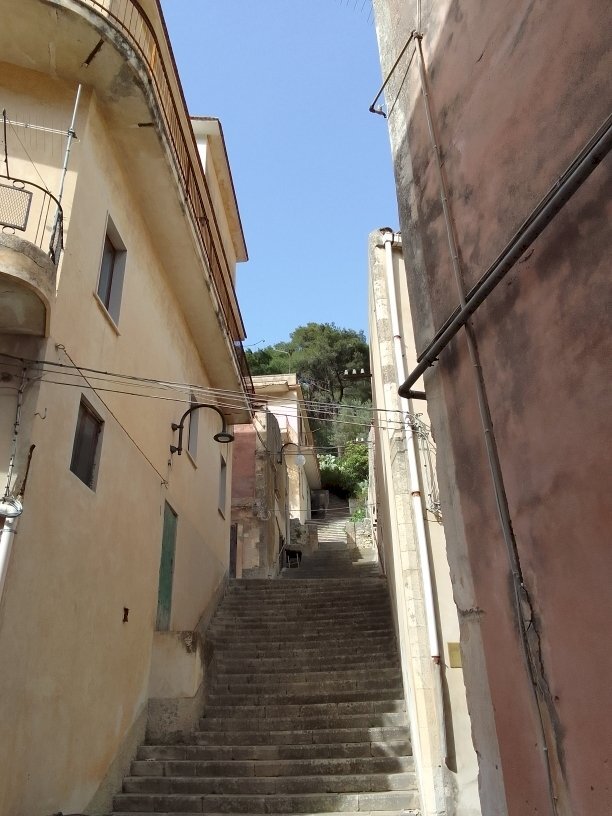 IMG_20220420_161951.jpg - Stabile - Palazzo Modica - foto 3