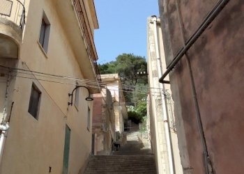 IMG_20220420_161951.jpg - Stabile - Palazzo Modica - foto 3