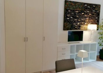 Armadio soggiorno.jpg - Two-room apartment Corso Liberazione 1, Arona - photo 3