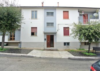 Quadrilocale VIA DELLA REPUBBLICA N., Civitella Casanova - foto 2